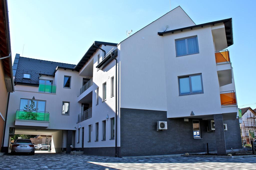 Olive Apartman Sárvár Dış mekan fotoğraf